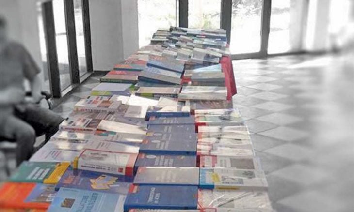 الجزائر: في صحراء الكتاب الورقي