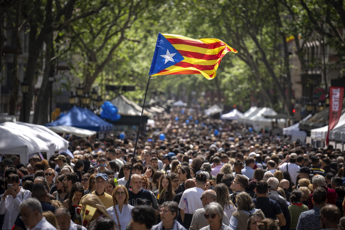 برشلونة تحيي 