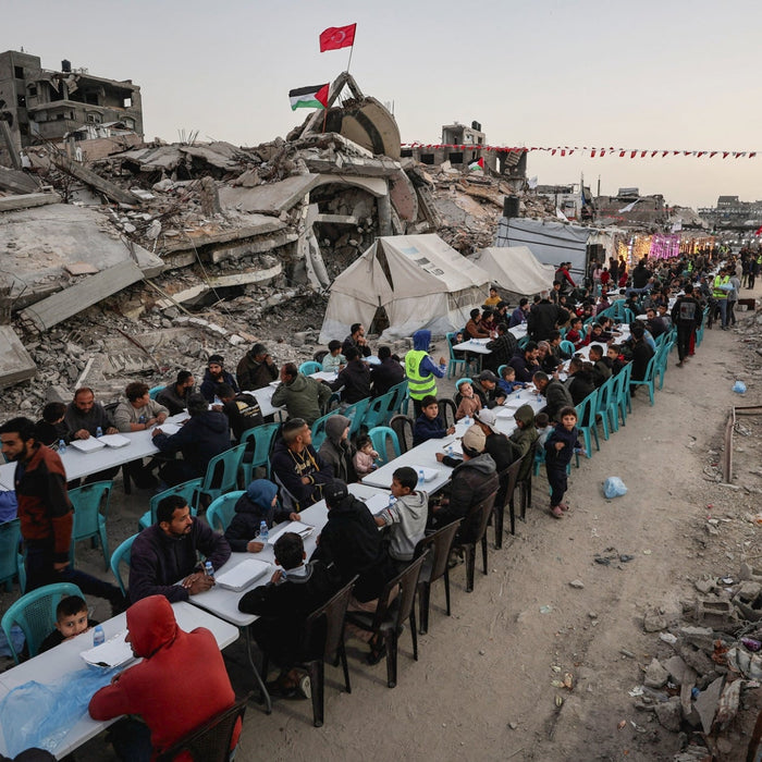 رمضان في غزة… موائد مزدحمة بذكرى الراحلين ومحاولات فرح تتحدى الألم ... تفاصيل صغيرة تصنع من الشهر الكريم حالة روحانية