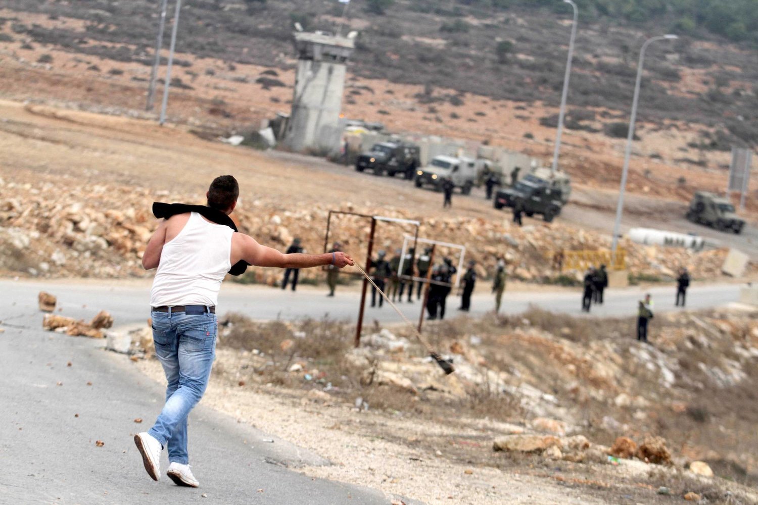 باحثة أميركية تقرأ حجارة فلسطين ...كتابها يكشف عن قدرة على الربط بين النصوص ودلالات المكان