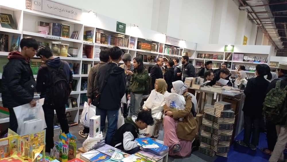 كم كتاباً تستطيع مُطالعته في حياتك؟
