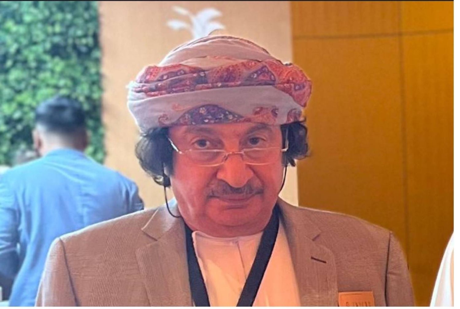 عبد الله حبيب: لا مكان للشاعر في هذا العالم .....الشاعر العماني يرى أن «نقد الآخر» يغلب على «نقد الذَّات» في الثَّقافة العربيَّة