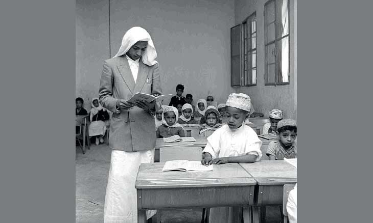 كواكب منسية… المعلمون ودورهم في صناعة الخليج العربي المعاصر