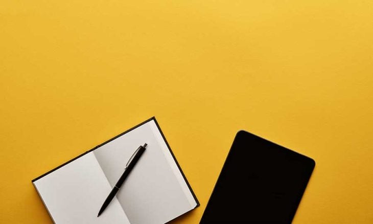 الكتابة والاستضافة