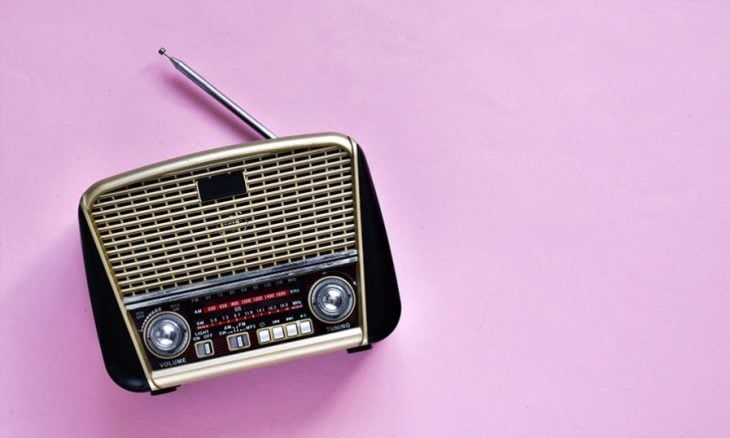 الراديو: أسباب الموت والحياة في الزمن الرقمي