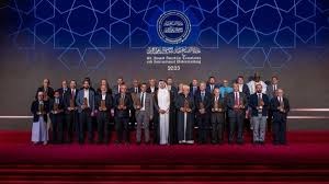 المترجم محمد م. الأرناؤوط.. متوَّجًا بـ"الإنجاز" بين الألبانية والعربية