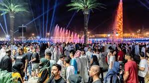 لماذا تنحصر ثقافة الترفيه على فنون الفرجة بينما يغيّب الكِتاب؟
