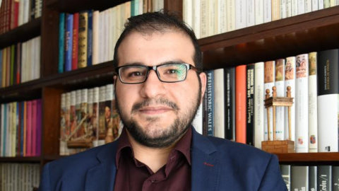 مفكرة المترجم: مع حسني مليطات